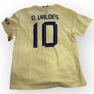 NWT Club América D. Valdés #10 Graphic T-Shirt – Size L – Yellow